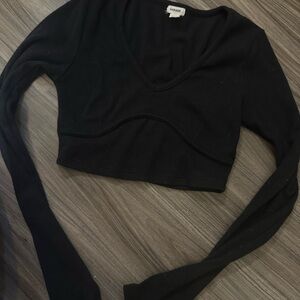 Garage Black V-Neck Long Sleeve Crop Top
